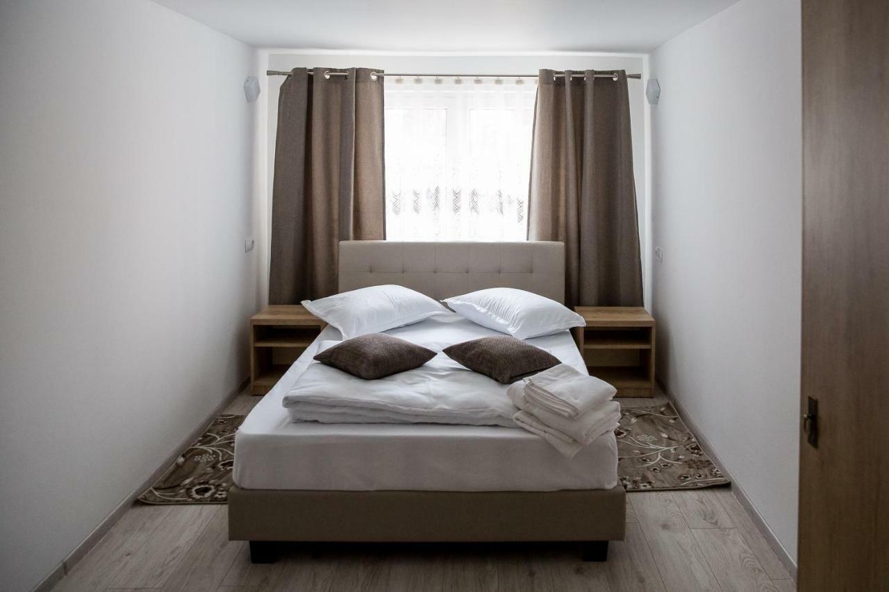 Double or Twin Room,835120544:JPEG